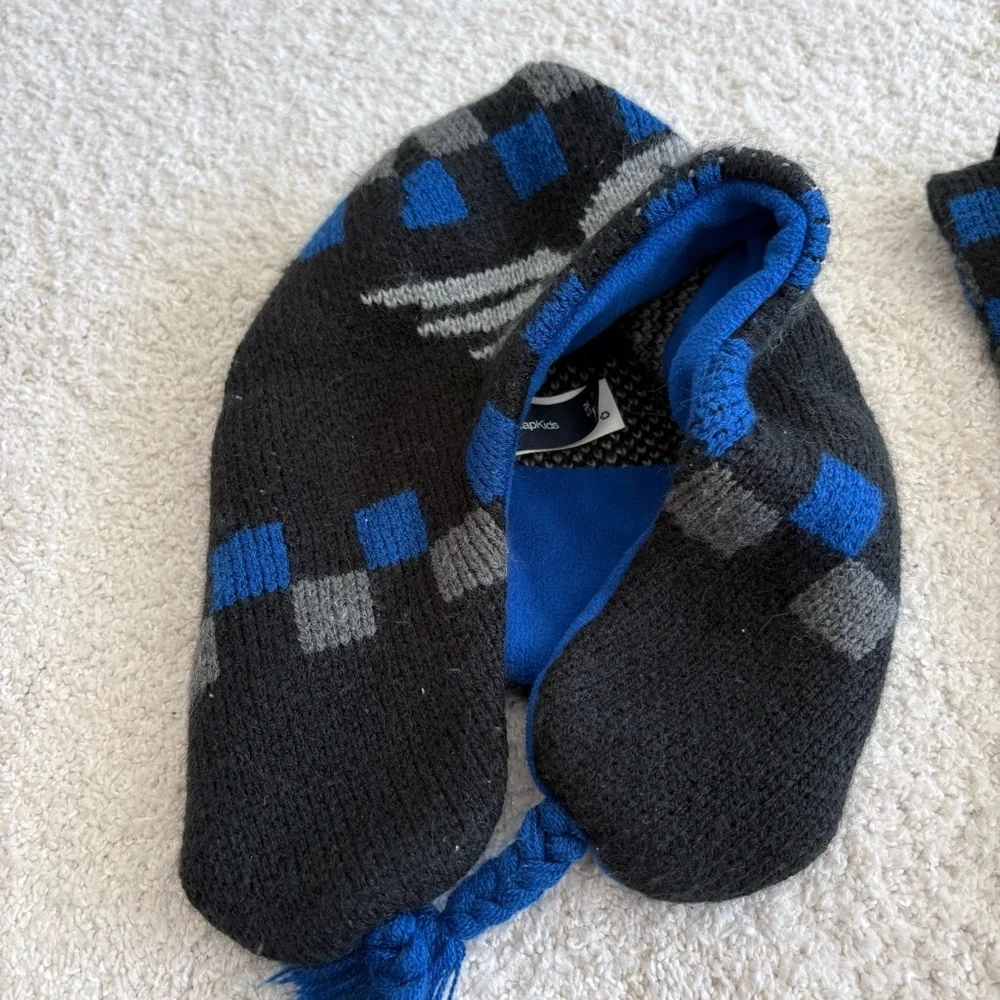 GAP Kids Skull Wing Hat and Scarf Set - Black and Blue